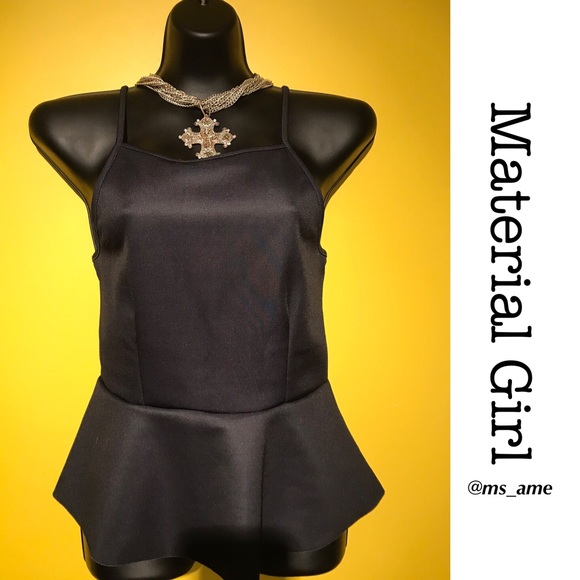 Material Girl Tops - 🔥NEW🔥 Gorgeous hi-low Peplum Top